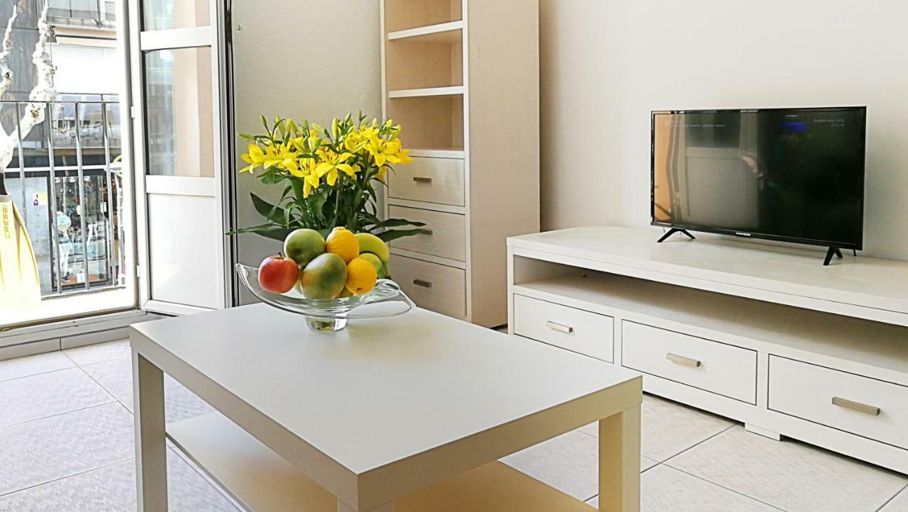 Apartamento Barcelona 10 Διαμέρισμα Σαλού Εξωτερικό φωτογραφία